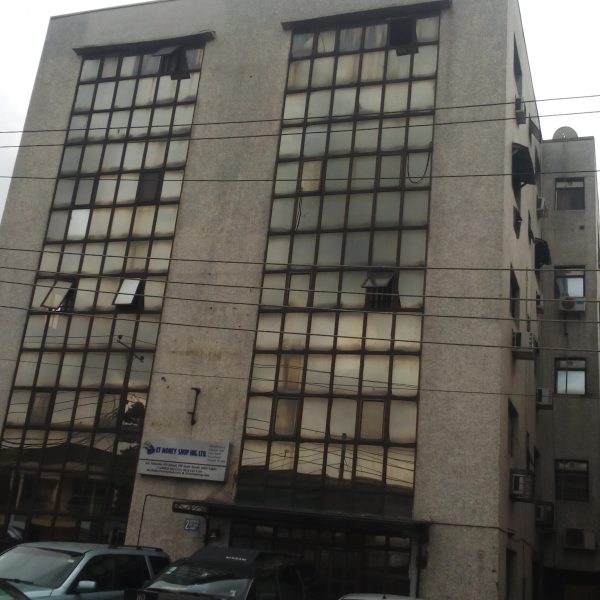 4 stores office building