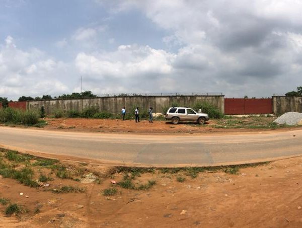 5 plots of land along major road.