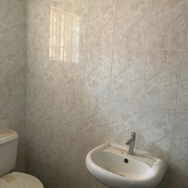 3 BEDROOM FLAT @OXFORD ESTATE, MOWE