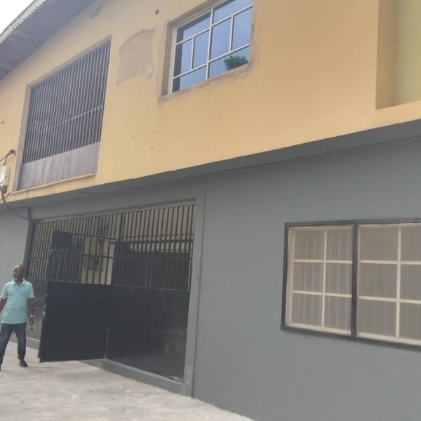 Self compound 3 bedroom flat for rent.