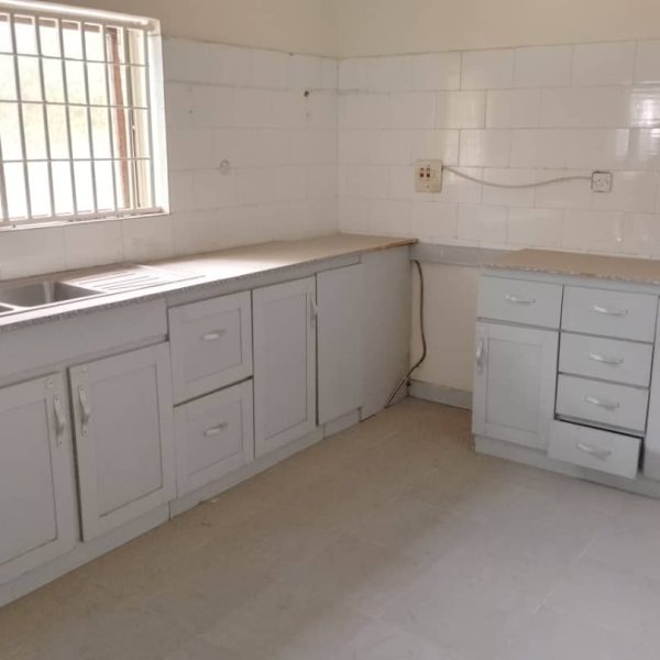 Self compound 3 bedroom flat for rent.