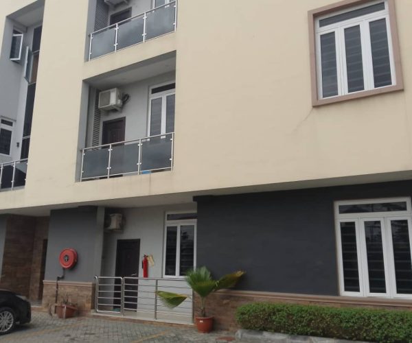 Fully Furnished 3 bedroom apartment